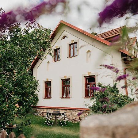 Restaurant A Penzion Na Cechach Hotel Korouhev Luaran gambar