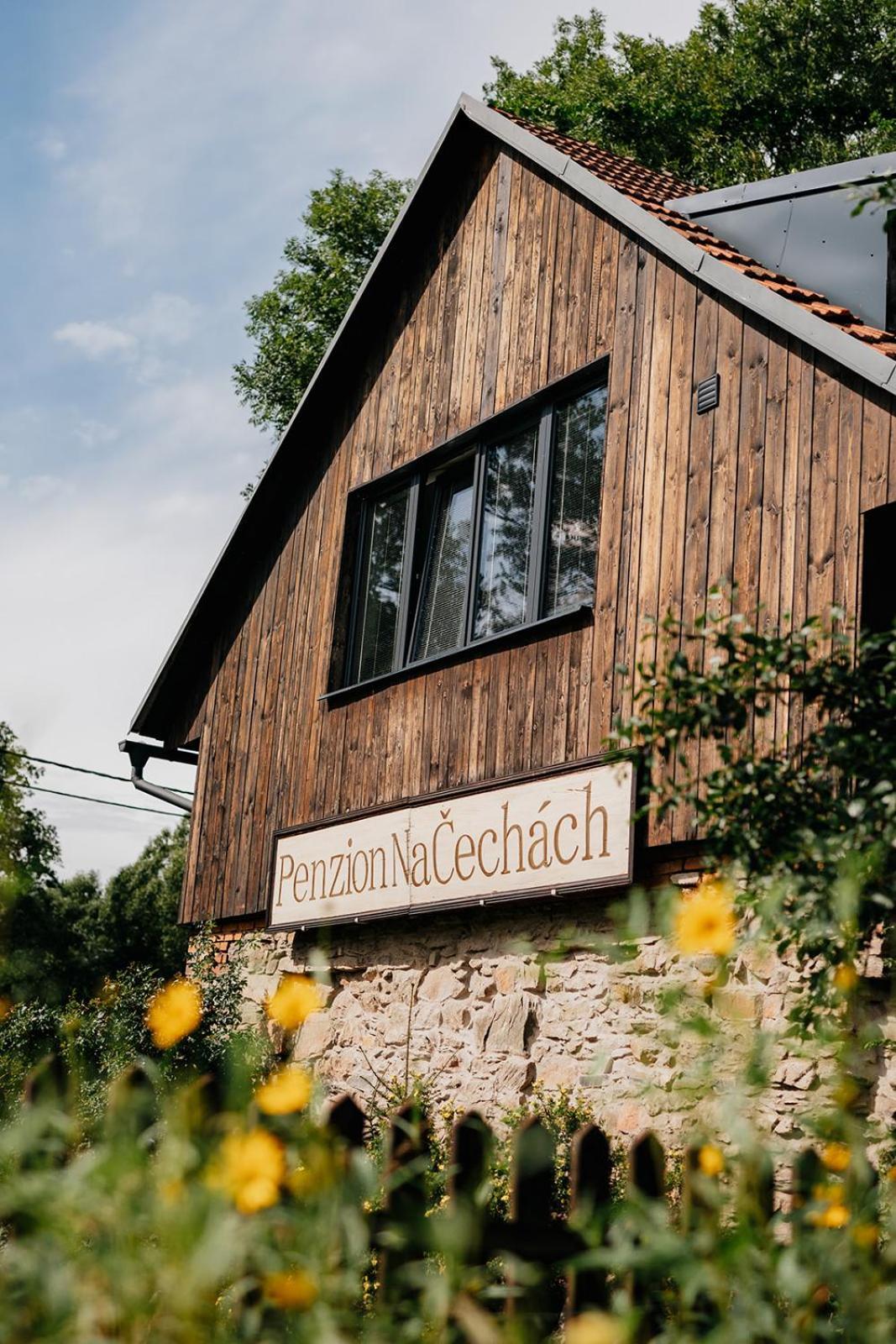 Restaurant A Penzion Na Cechach Hotel Korouhev Luaran gambar